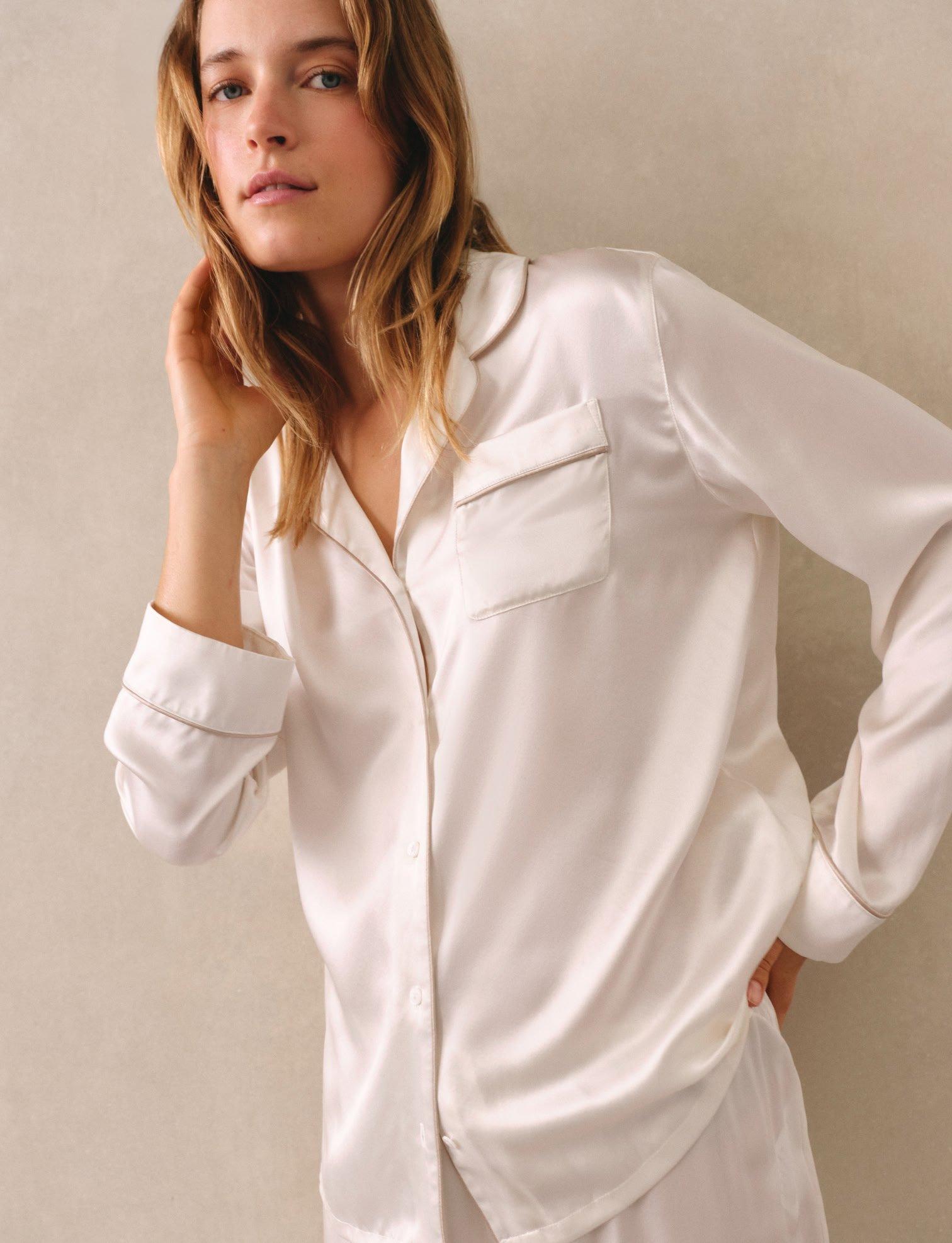 why white always looks best in the bedroom